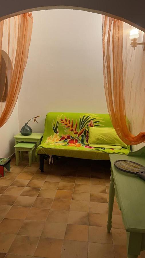 Villa Martinique Treehouse Canton Suisse Exterior foto