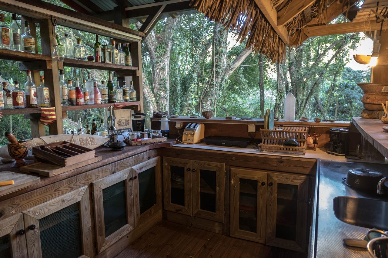 Villa Martinique Treehouse Canton Suisse Exterior foto