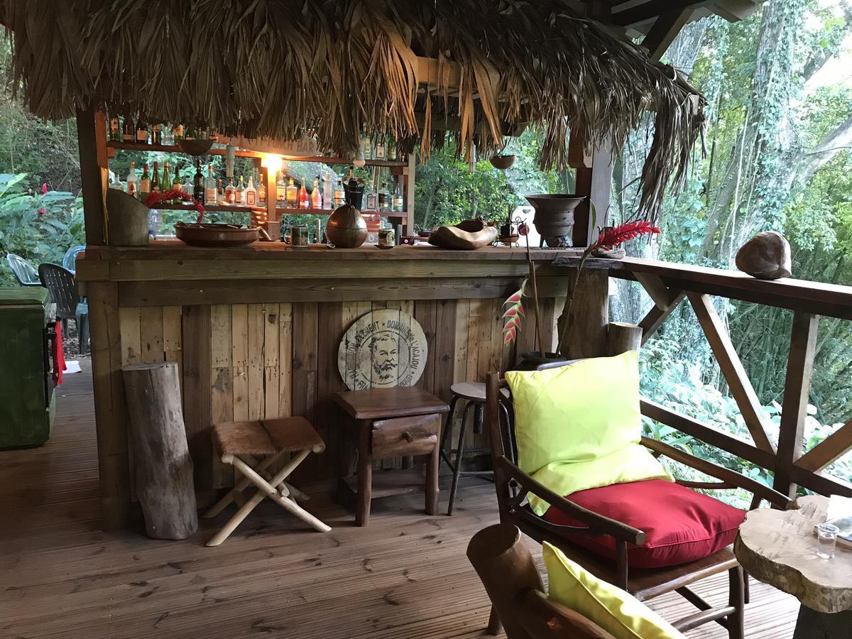 Villa Martinique Treehouse Canton Suisse Exterior foto