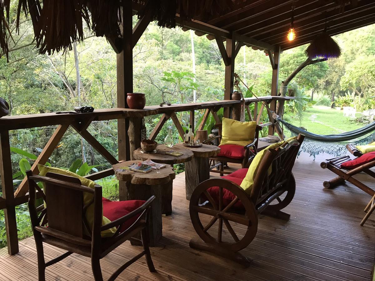 Villa Martinique Treehouse Canton Suisse Exterior foto