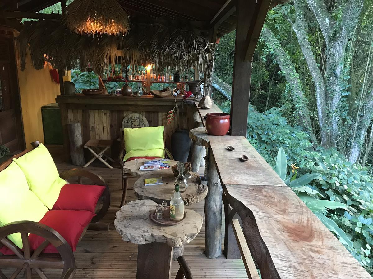 Villa Martinique Treehouse Canton Suisse Exterior foto